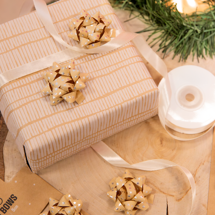 Kokarda prezentowa srebrne gwiazdki 2 cale 4 szt.