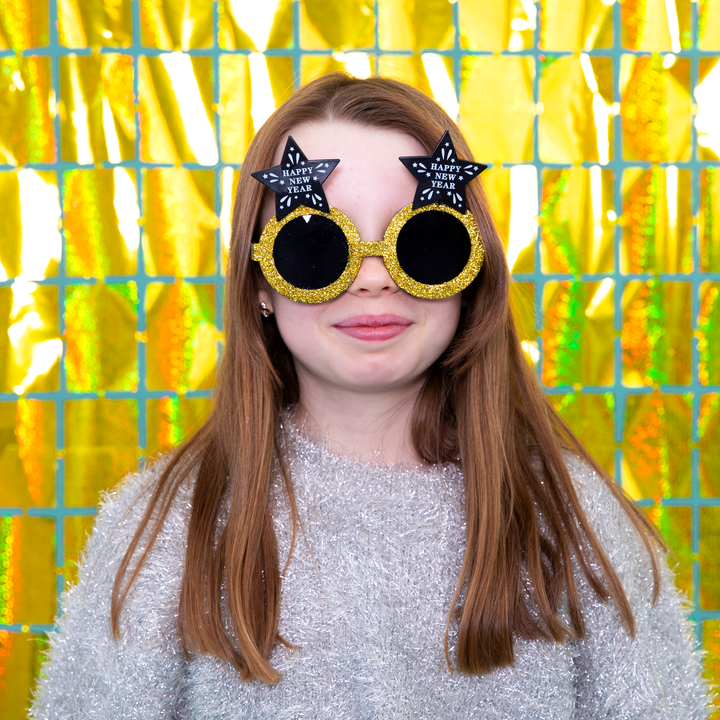 Imprezowe okulary Happy New Year gwiazdki czarno-złote 1szt.