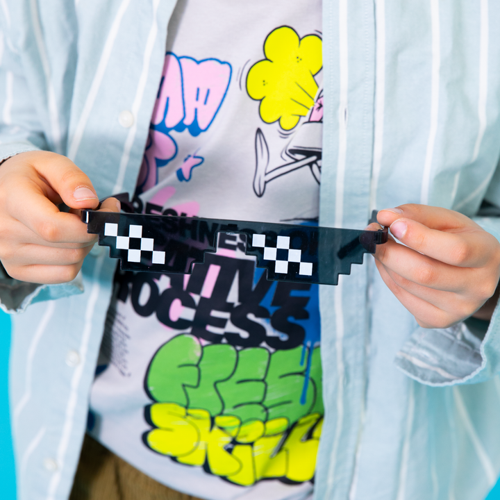 Imprezowe wąskie okulary Piksele 1szt.