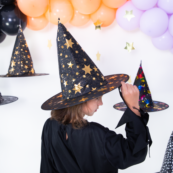 Kapelusz czarownicy Gwiazdki czarno-złoty 38x32cm