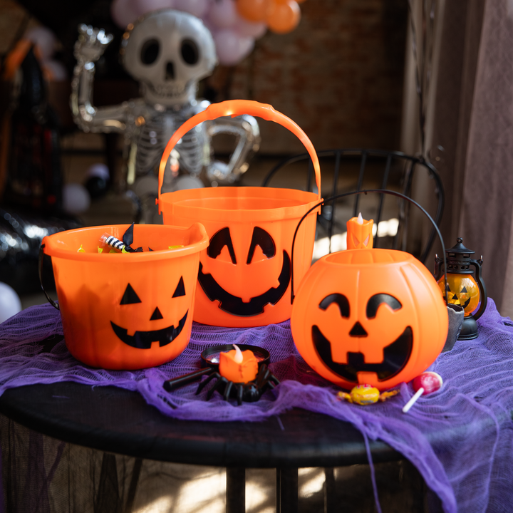 Halloween wiaderko na cukierki plastikowe