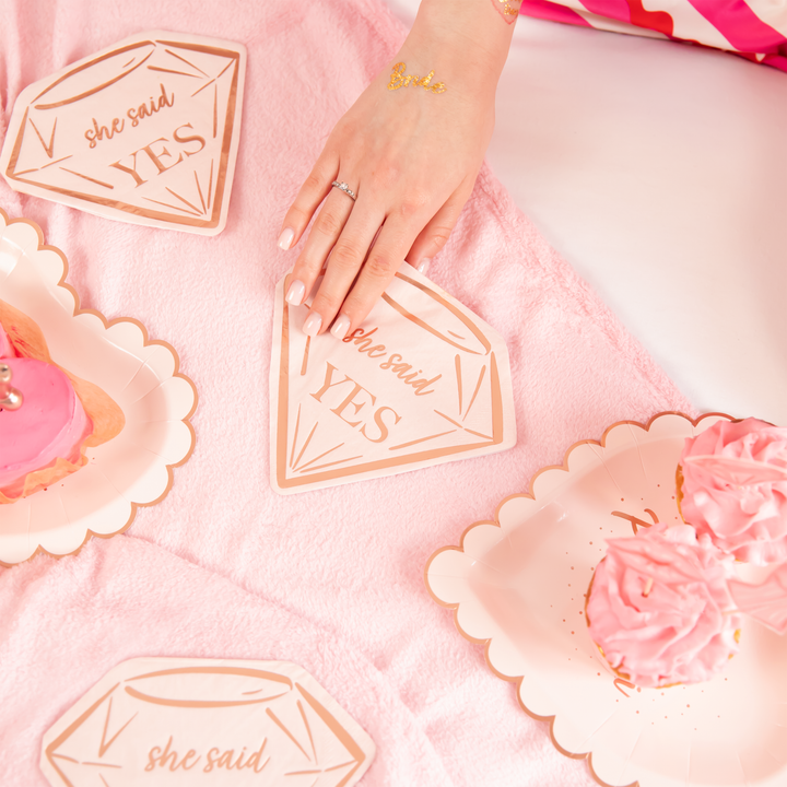 Serwetki Bride to be rose gold 10 szt.