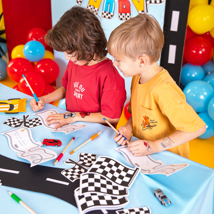 Zaproszenie na imprezę Wyścigówki 6 szt. zestaw