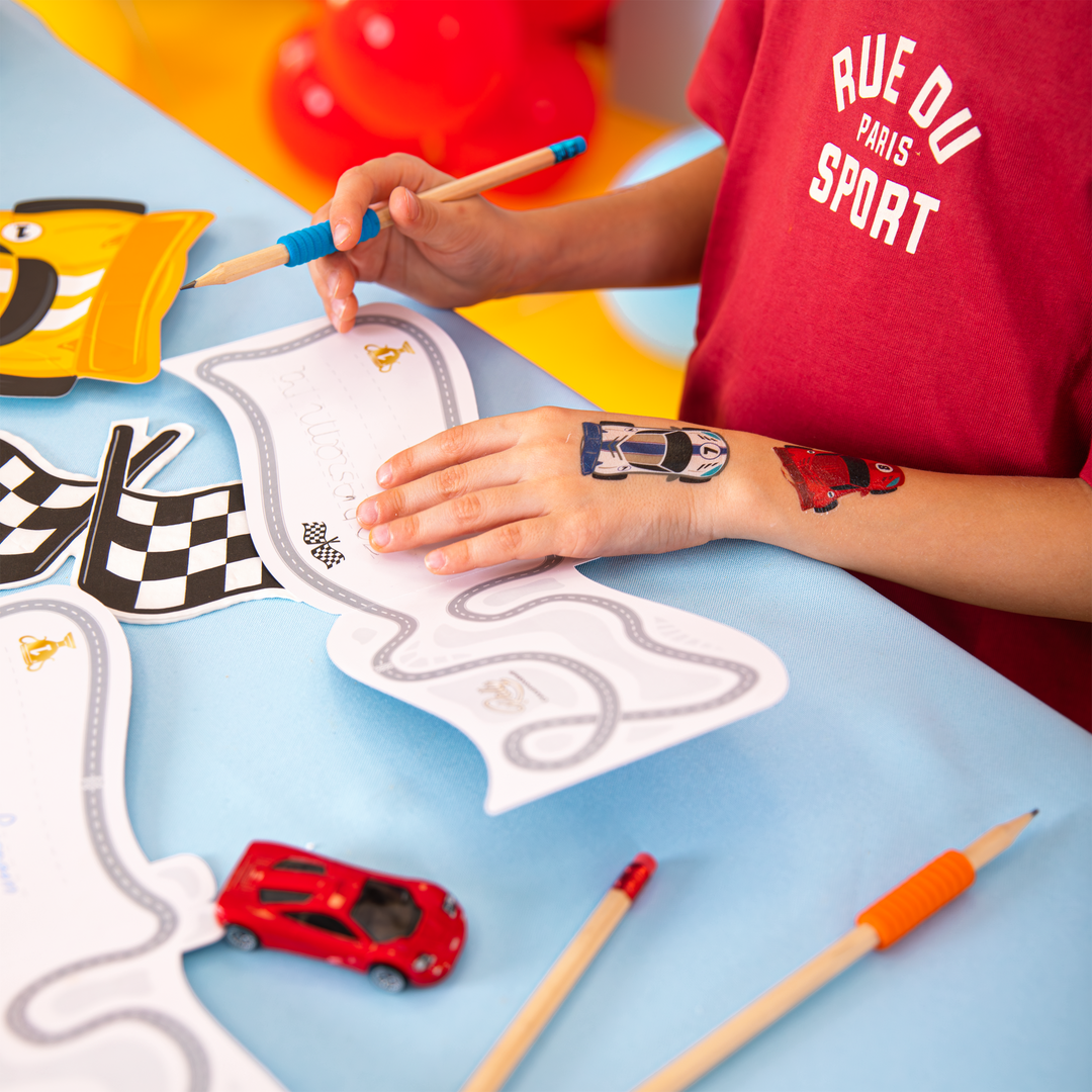 Zaproszenie na imprezę Wyścigówki 6 szt. zestaw