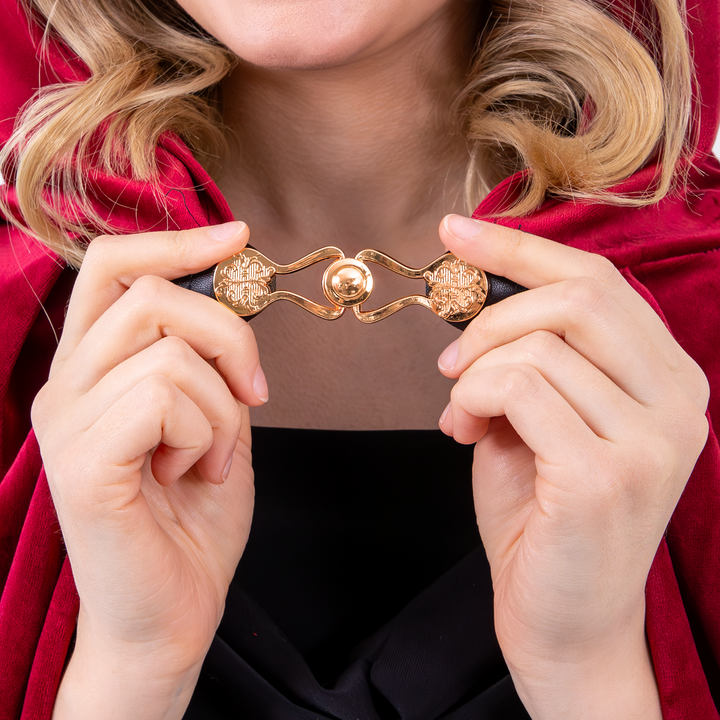 Peleryna z kapturem z aksamitu burgundowa 120 cm