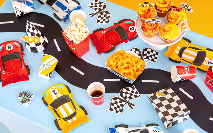 Race car paper plates, 6-piece set