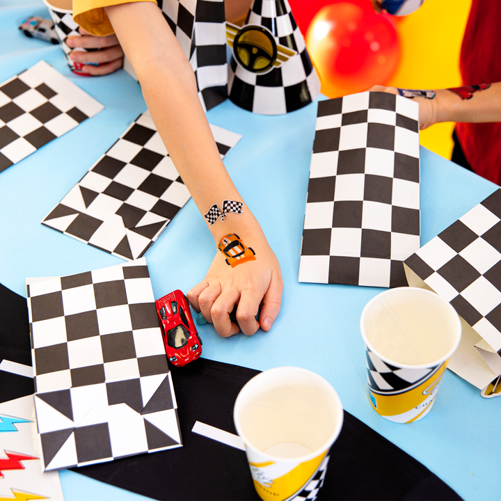 Race car candy bags 6 pcs.