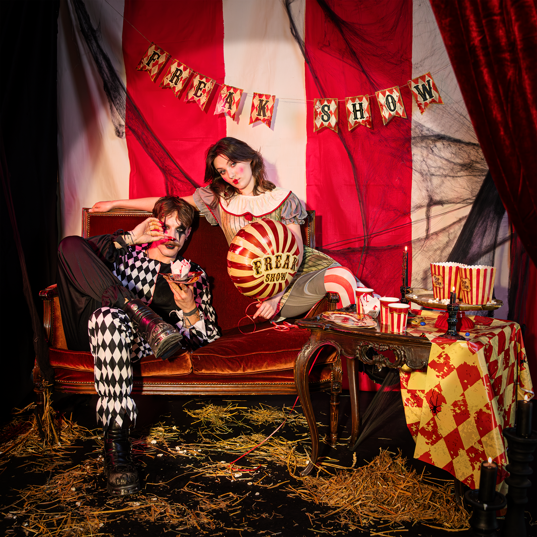 Bannière « Halloween Freak Show » 120 x 17 cm