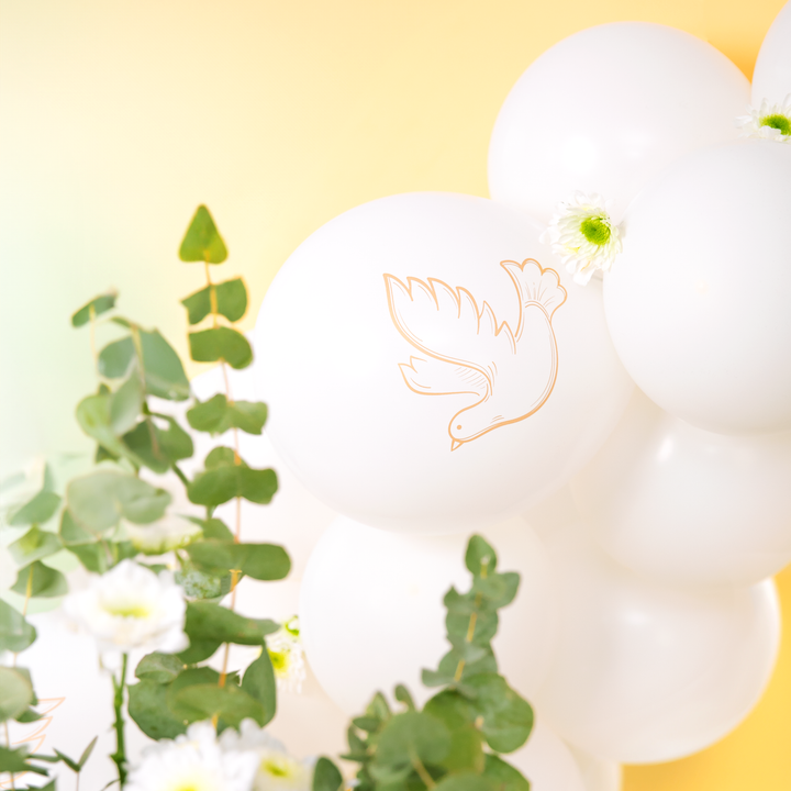 Balony komunijne biodegradowalne Gołąb biało-złote 12cali 100szt.