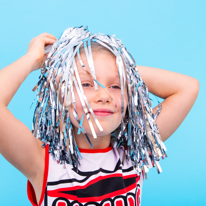 Pompony cheerleaderki srebrne 2szt.