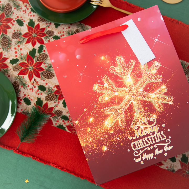 Torebki na prezenty Merry Christmas and Happy New Year średnie 12szt. mix