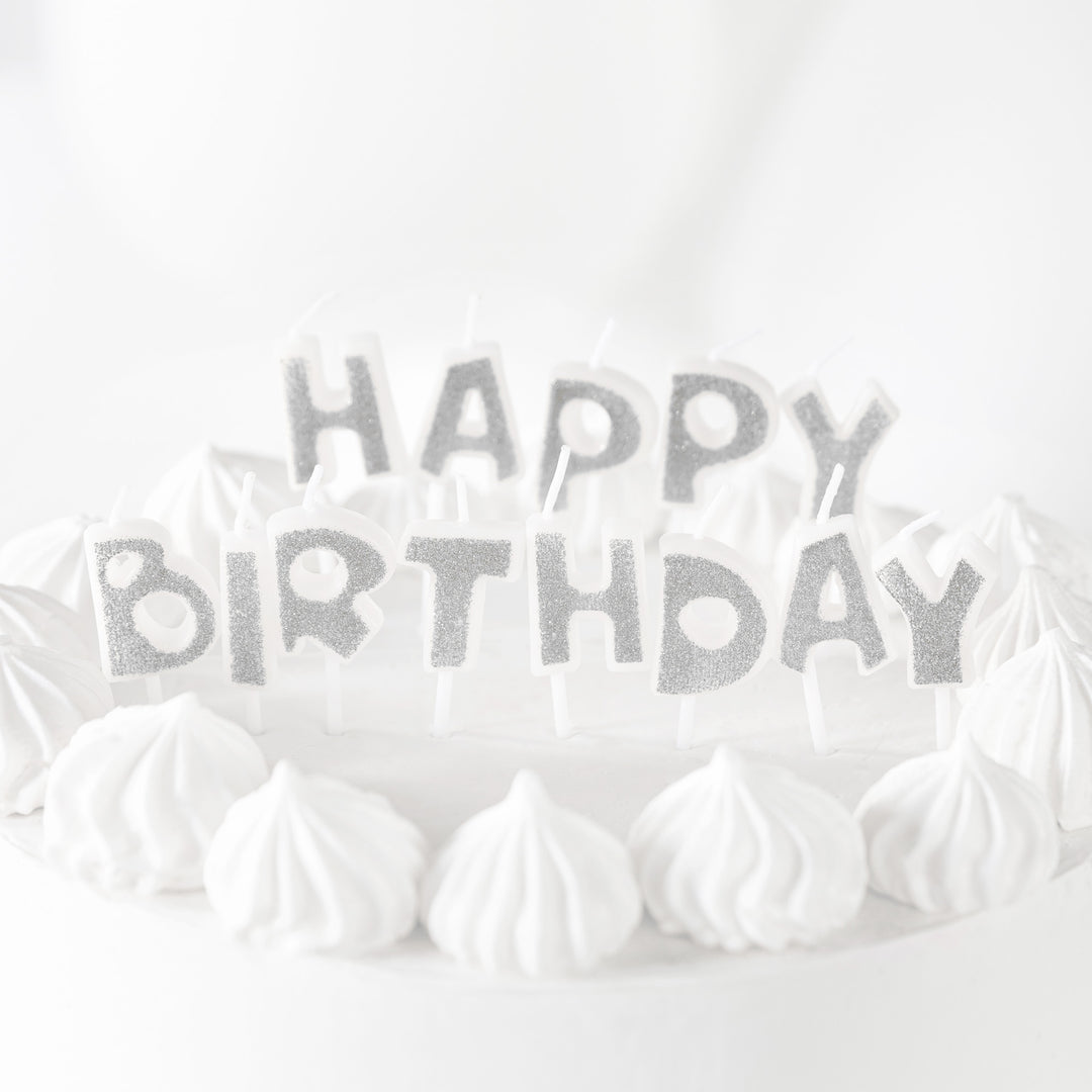 Świeczki urodzinowe napis Happy Birthday srebrne brokat