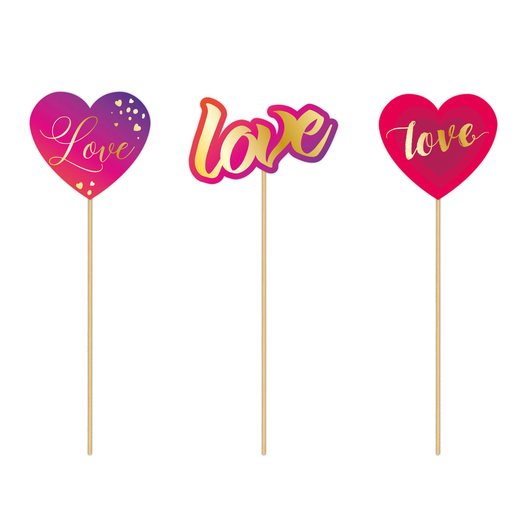 Toppery do kwiatów z kolekcji Love, napis love i dwa serduszka z napisem love.