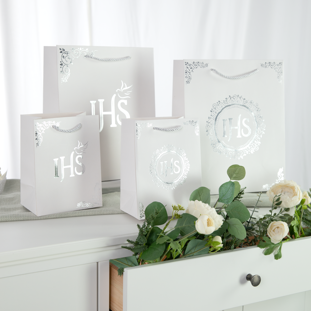 Torebki na prezenty komunijne biało-srebrne, 4 rodzaje